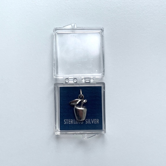.925 Sterling Silver Apple Charm - Picture 2 of 6